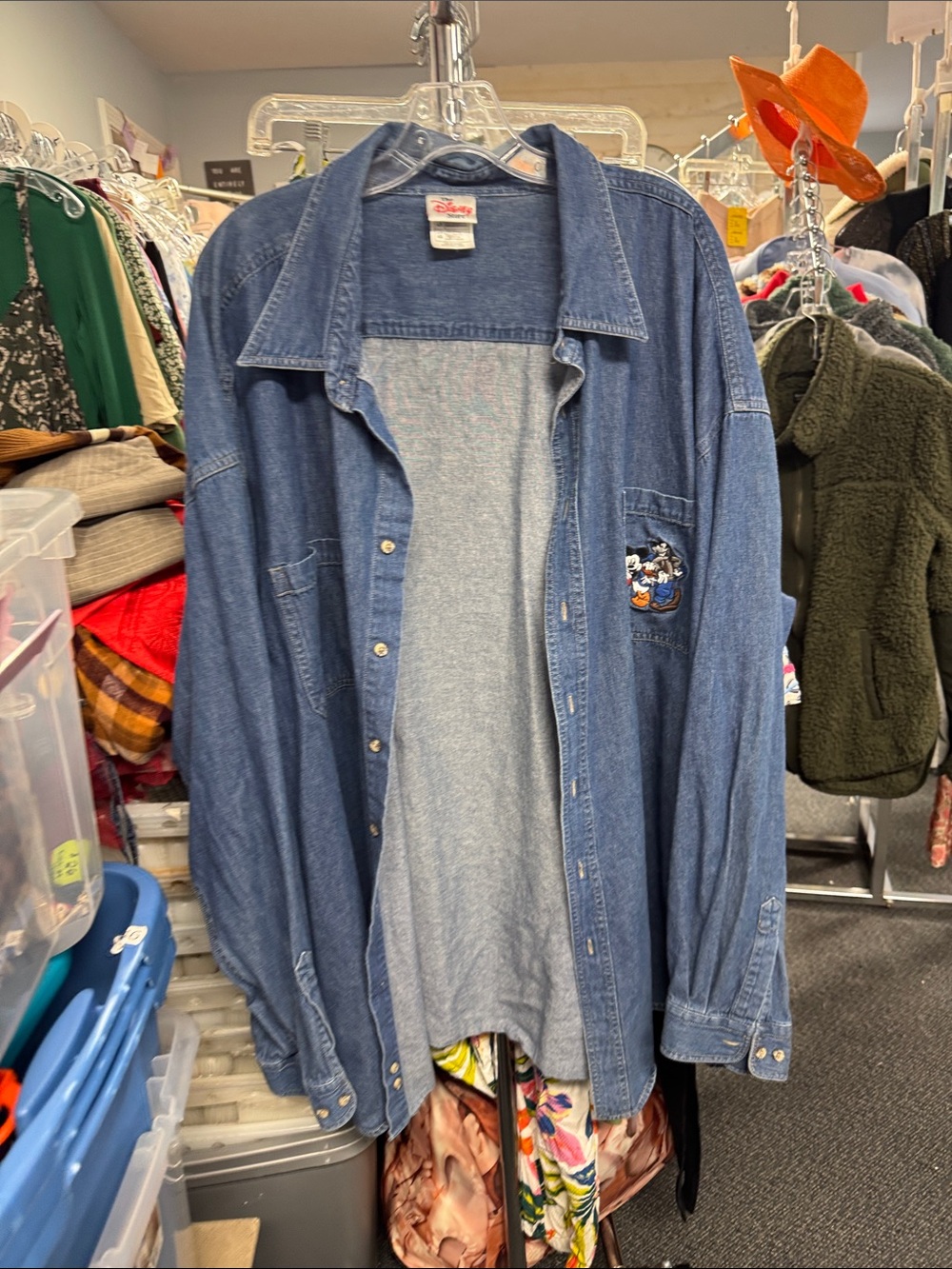 Vintage Disney denim embroidered button down 4X // 091714